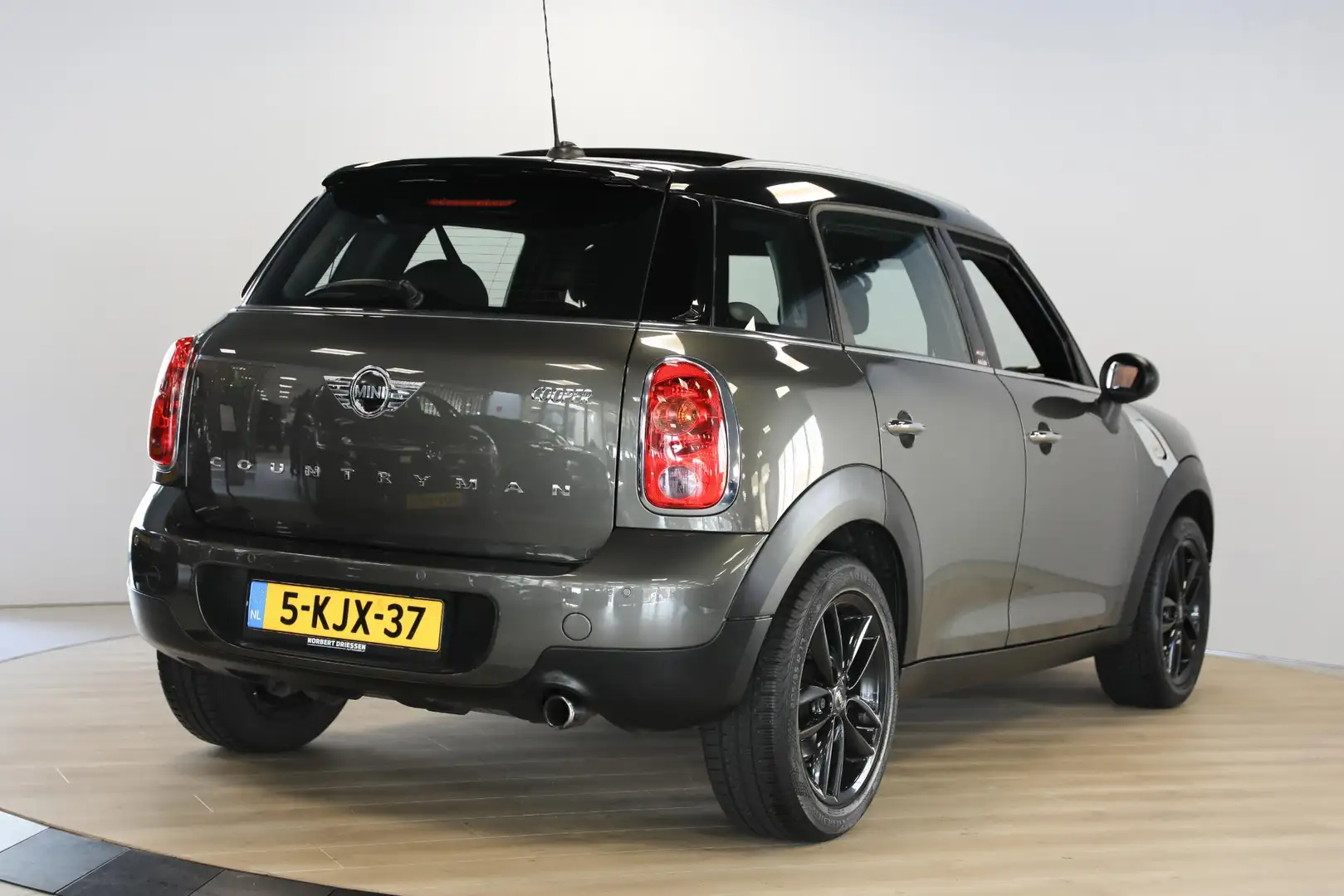 MINI Cooper Countryman Mini 1.6 Holland Street | Schuif-kantel dak | Navi Grijs - 2