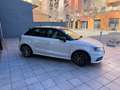 Audi A1 Sportback 1.0 TFSI Active Kit S tronic Weiß - thumbnail 4