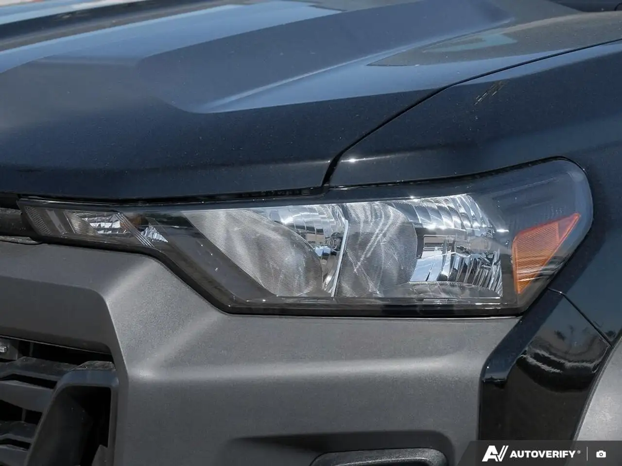 Chevrolet Colorado снимка Chevrolet Colorado