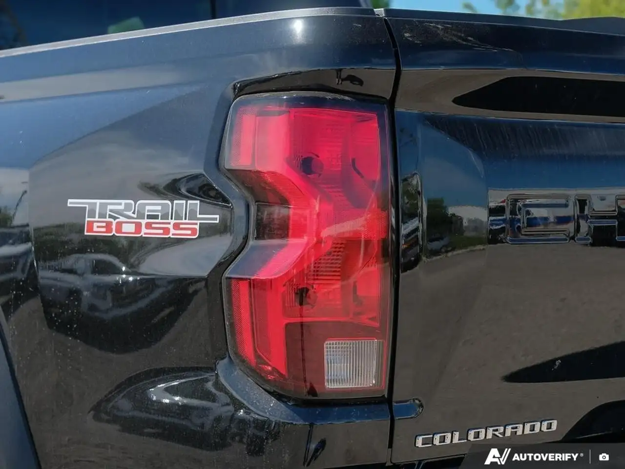 Chevrolet Colorado снимка Chevrolet Colorado