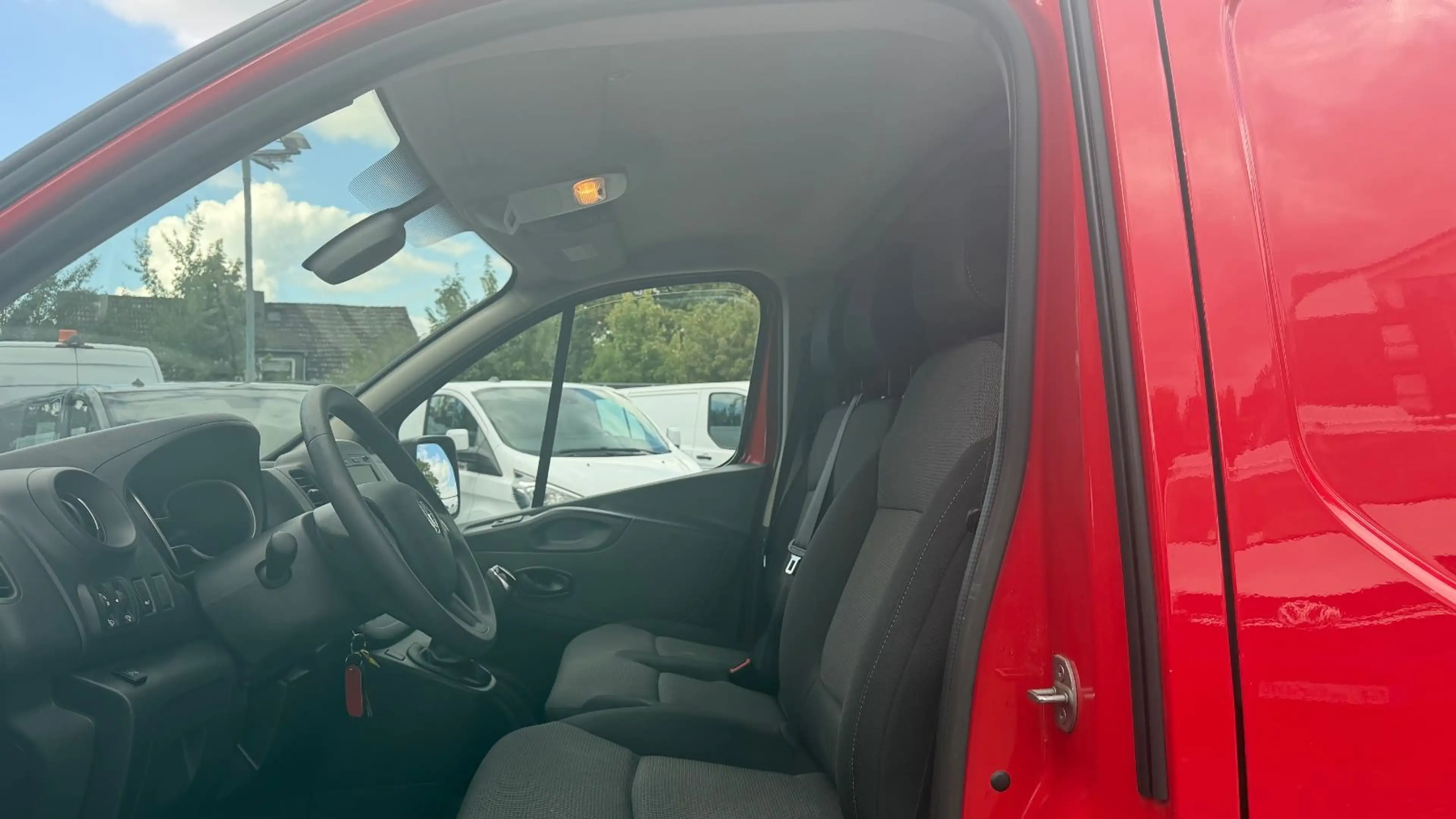Renault Trafic TRAFIC 2.0 L2H1 3,0t KOMFORT NAV/KAMERA/AHK/LED — photo 9