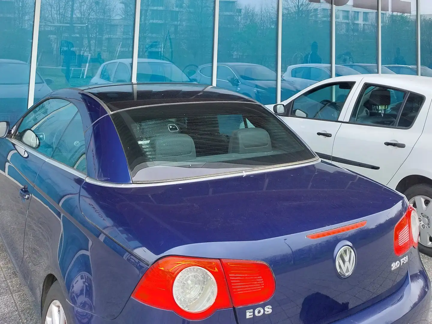 Volkswagen Eos Eos+2.0+16S+FSI+150+Confortline Bleu - 1