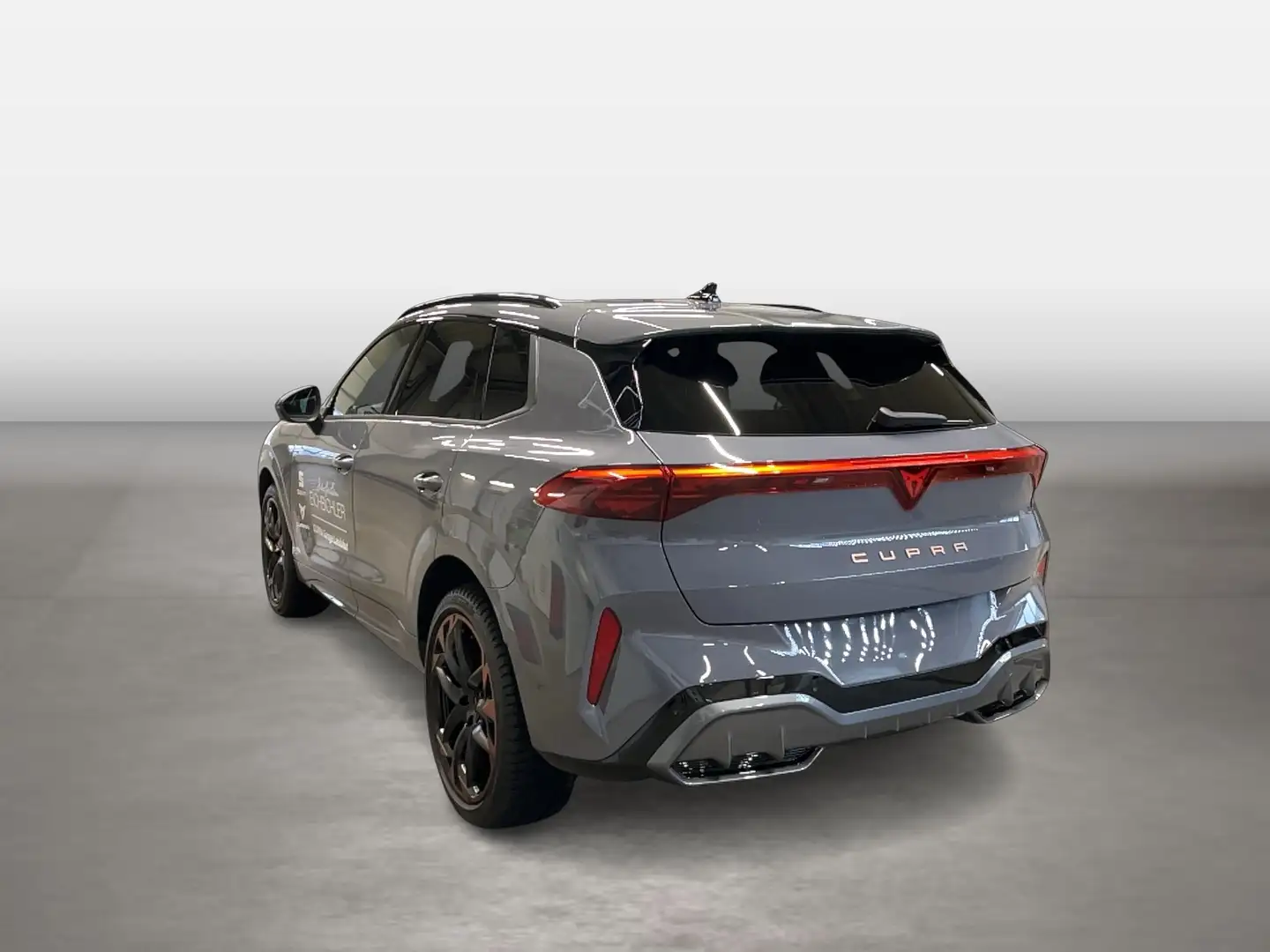 CUPRA Terramar VZ 2.0 TSI DSG 4Drive Grijs - 2