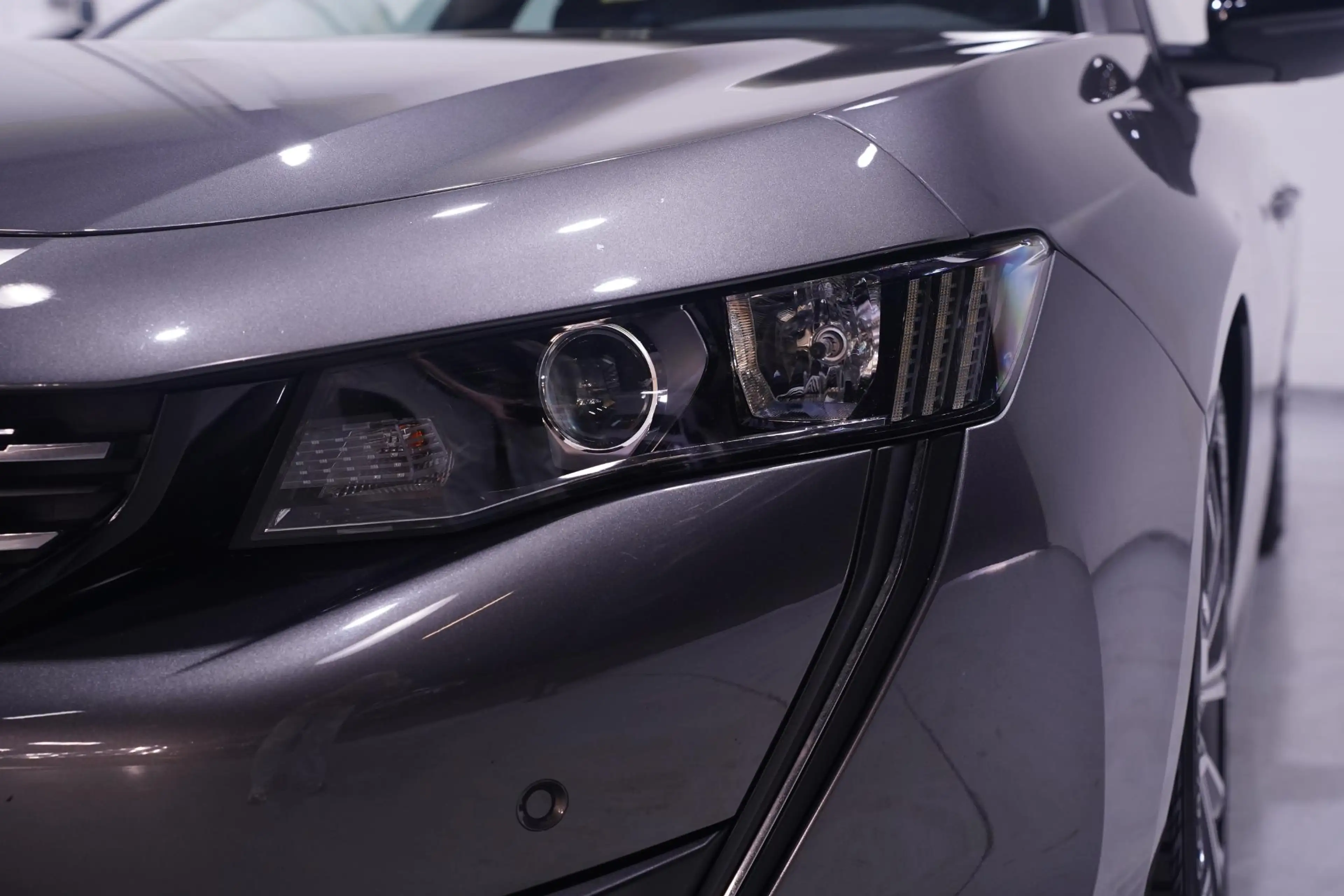 Peugeot 508 SW 1.6 HYbrid Active Pack Business SOH 96% automaa — photo 4