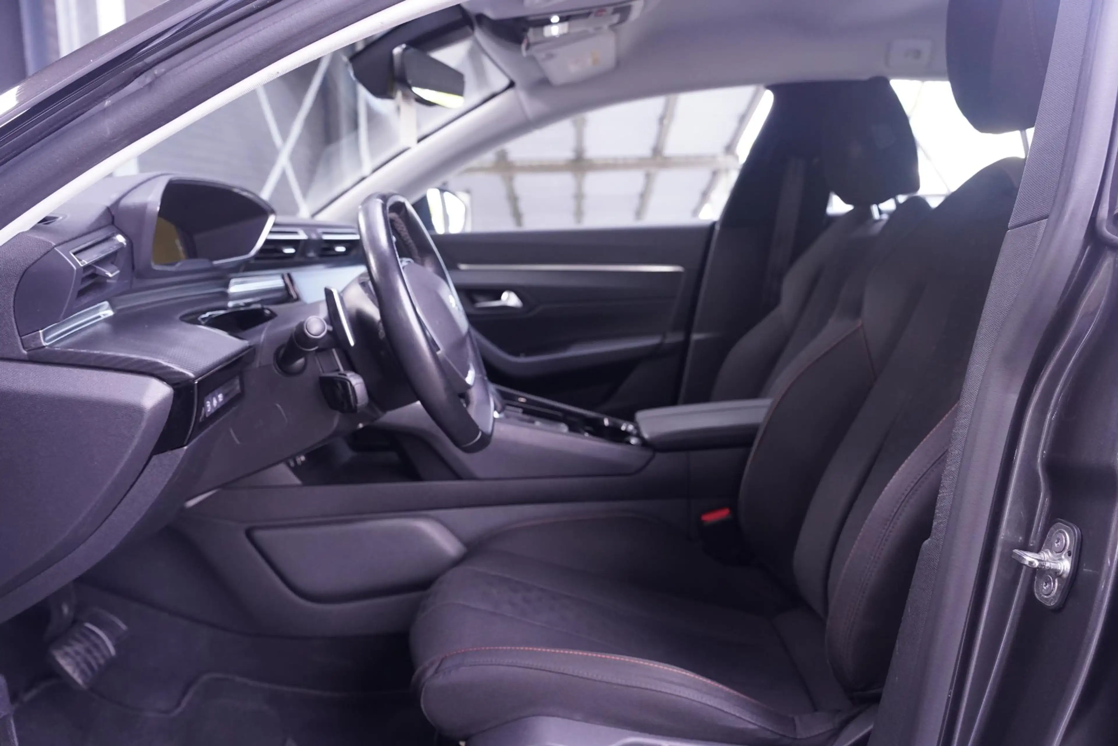 Peugeot 508 SW 1.6 HYbrid Active Pack Business SOH 96% automaa — photo 38