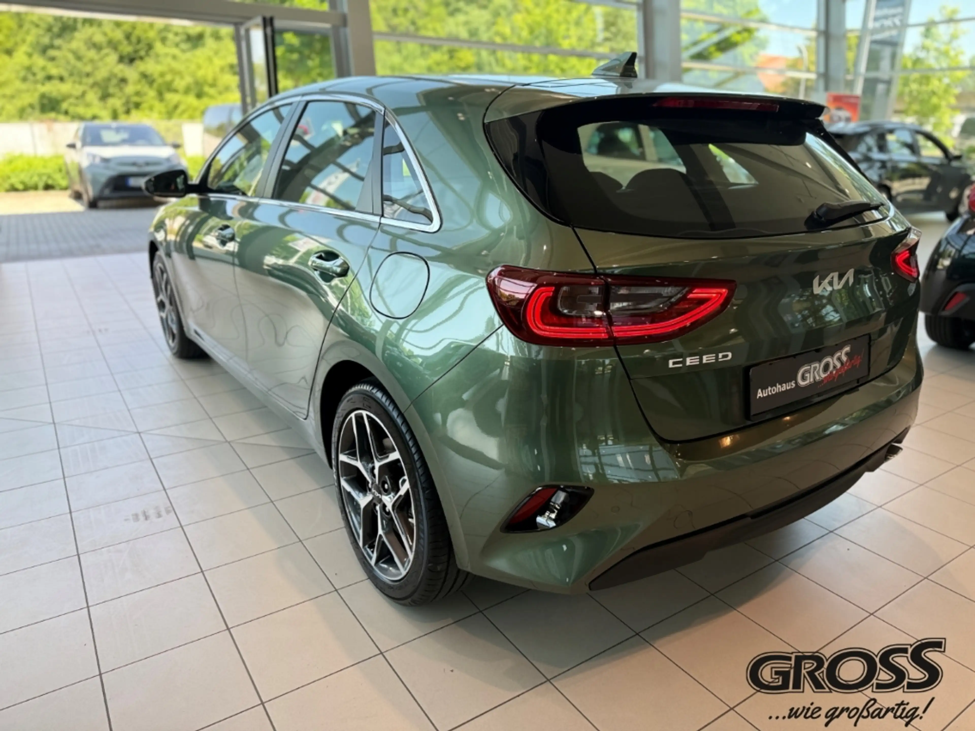 Kia Ceed / cee'd Spirit 1.5 T-GDI EU6e Navi Leder Digitales Cockpit — photo 10