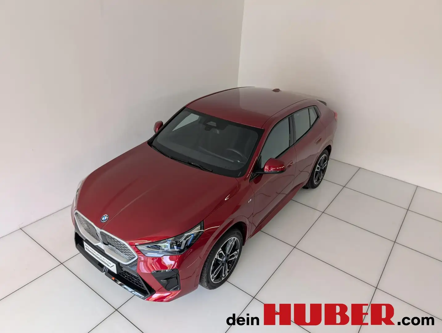 BMW iX2 eDrive20 Rot - 2