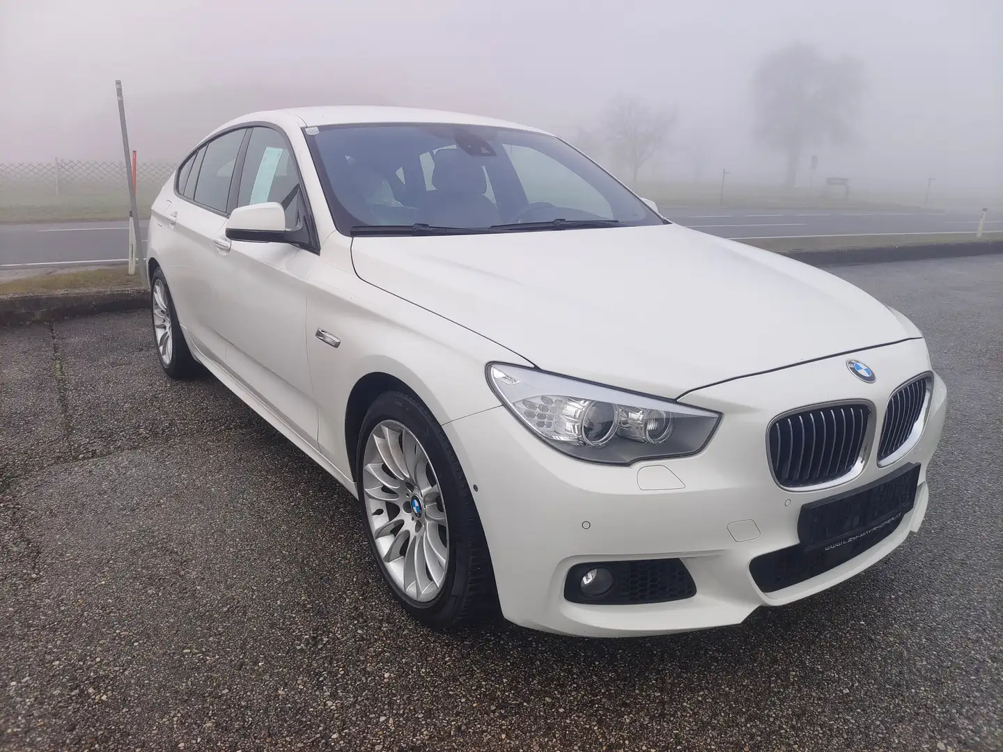 BMW 530 530 d xDrive Weiß - 2