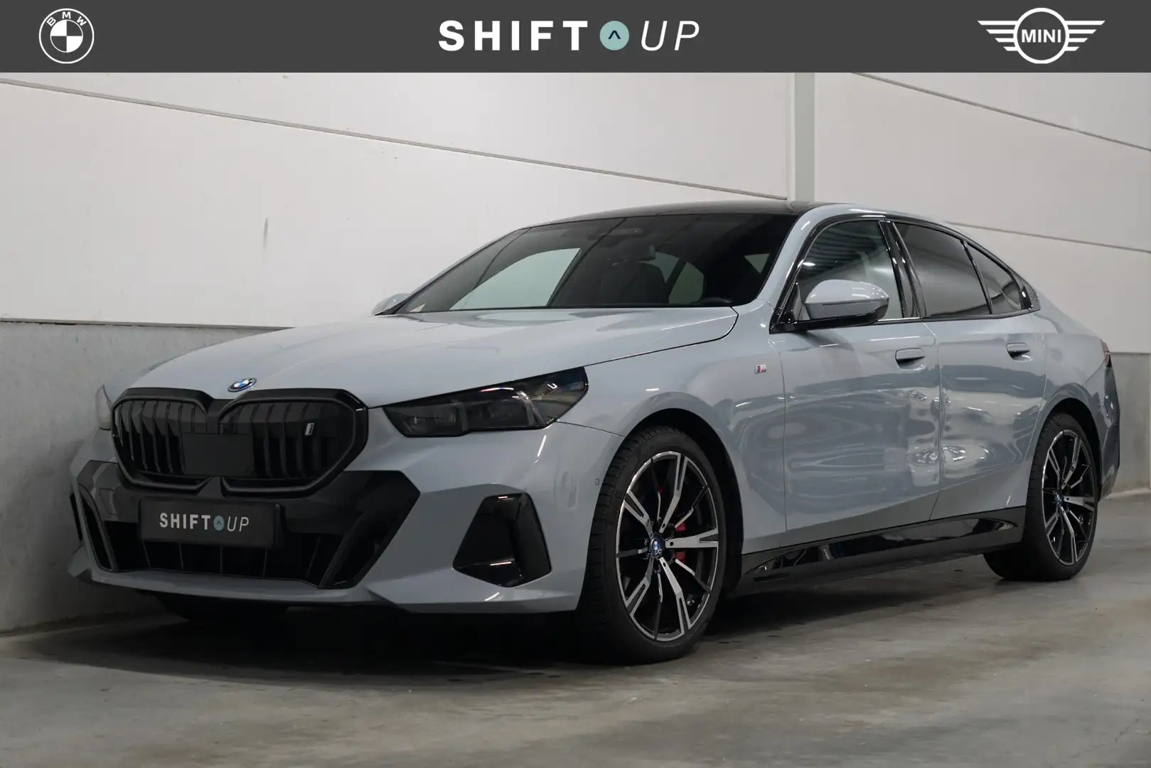 BMW i5 eDrive40 84 kWh Panoramadak | Stoelventilatie | Co Gri - 1