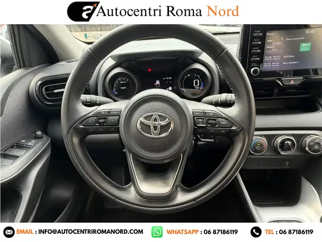 Toyota Yaris view 6
