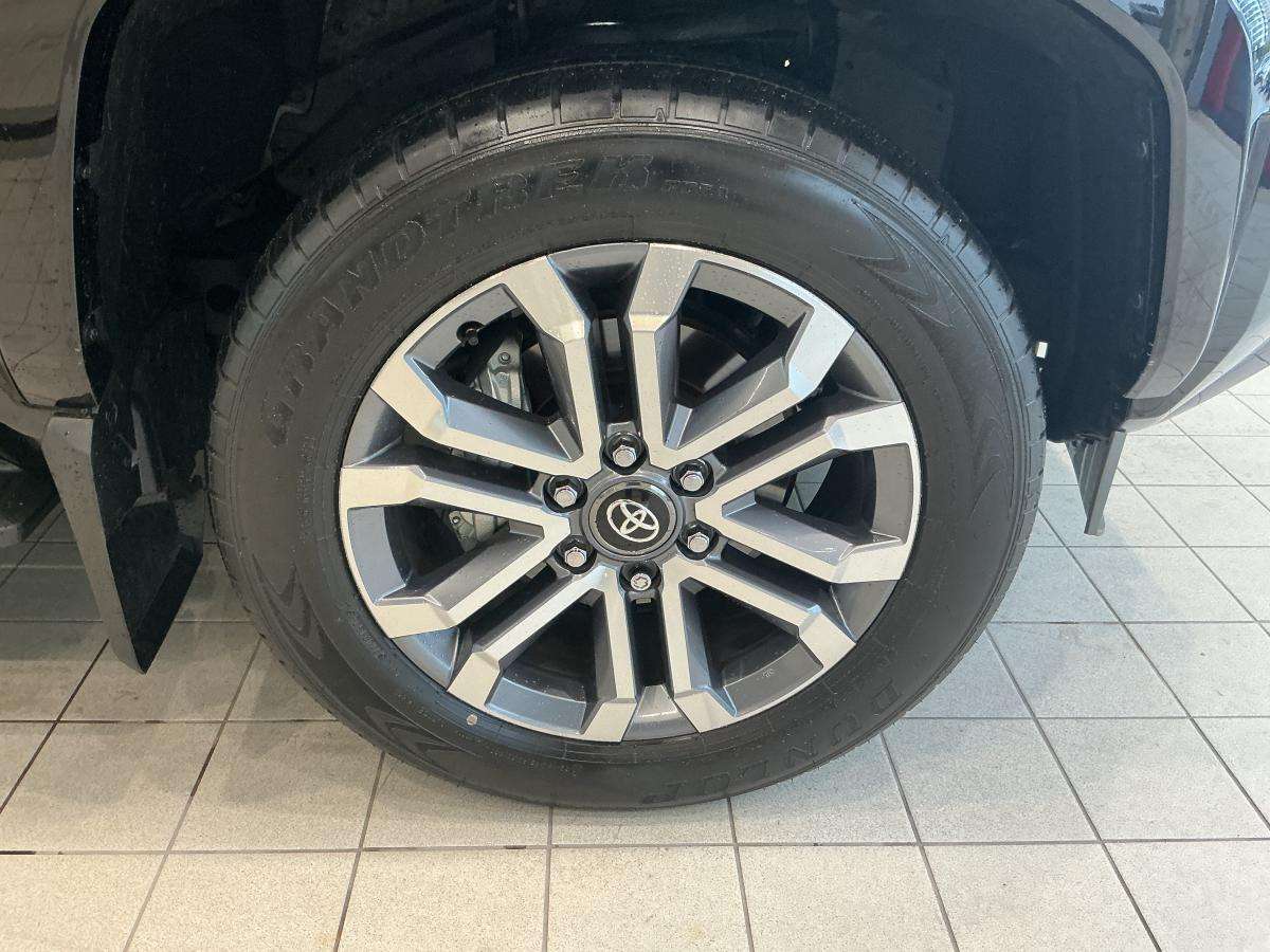 2026 Toyota 4Runner Limited 2.4L Turbo 278ch Auto8 4RM 7pl Cuir Toit J — photo 1