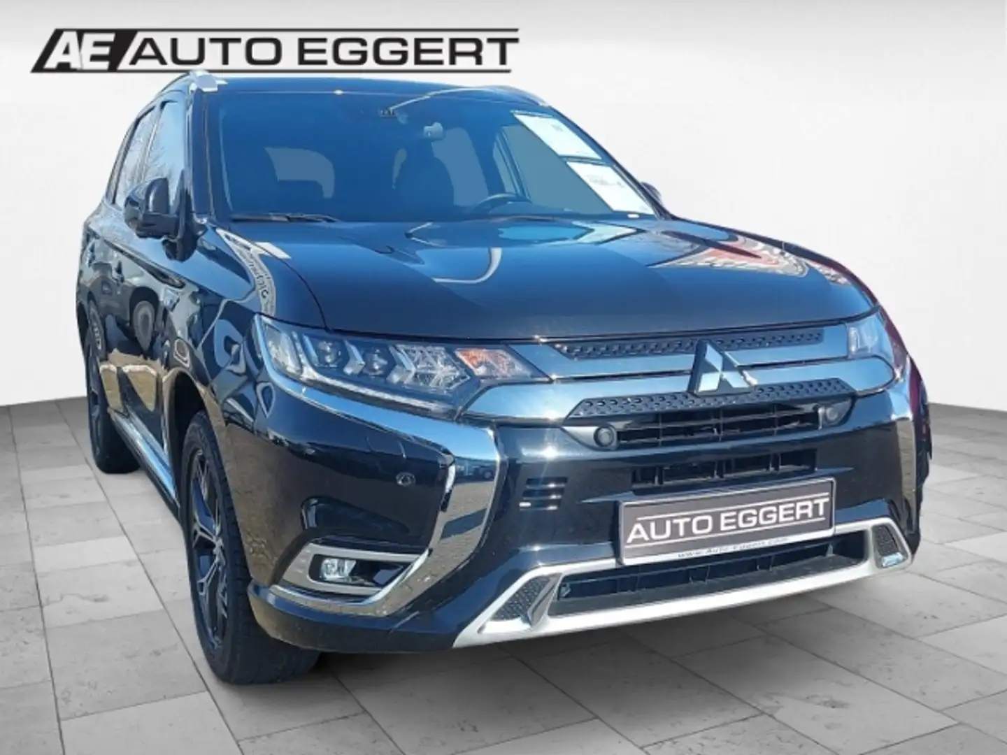Mitsubishi Outlander PHEV 4WD 2.4 Plug-in Hybrid EU6d-T Schwarz - 1