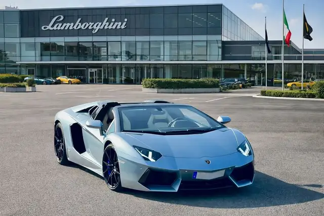 Lamborghini Aventador LP 700-4 Roadster*10 x Service*CARBON*