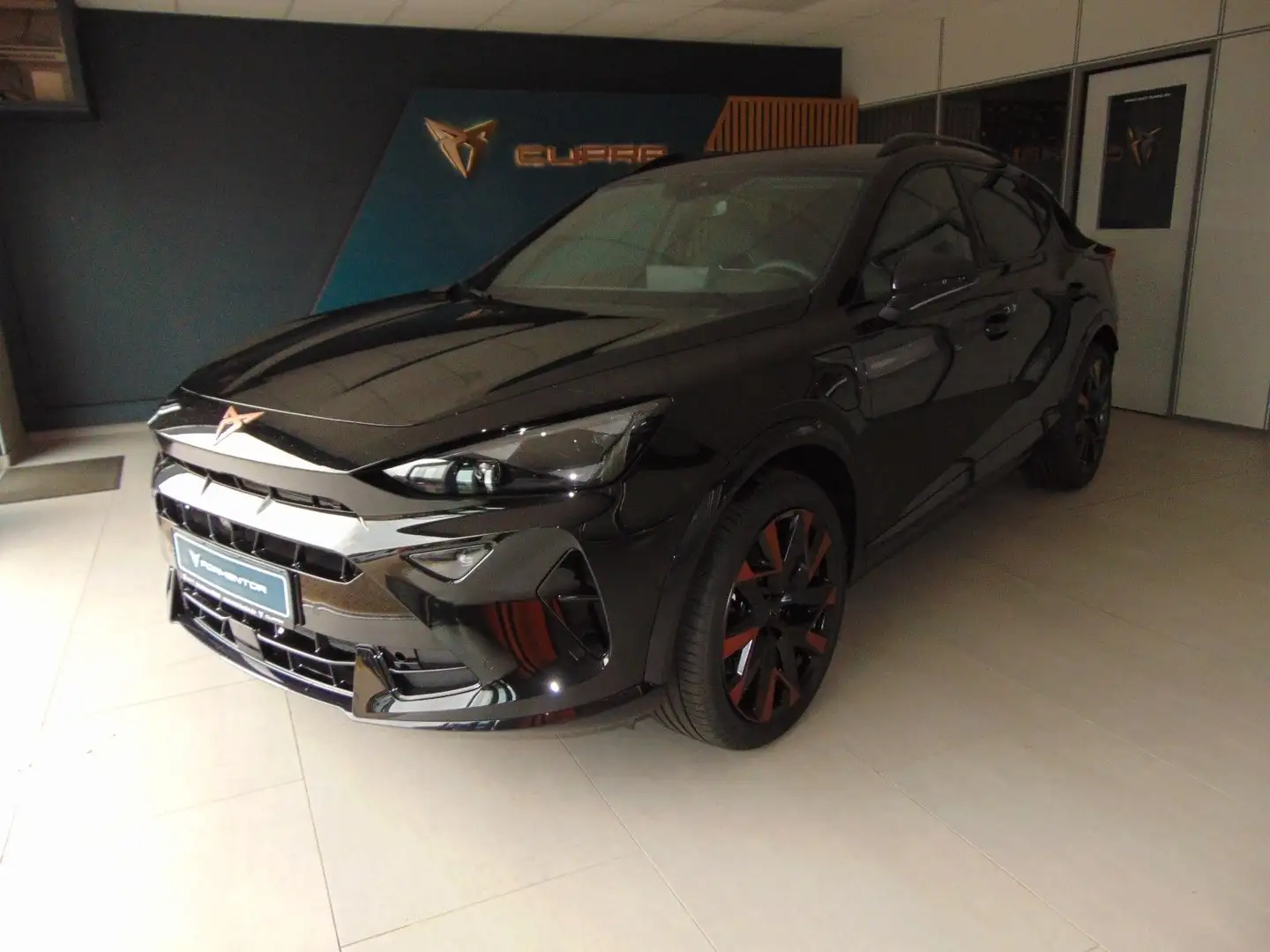 CUPRA Formentor Formentor VZ 1.5 TSI e-Hybrid 200 kW Schwarz - 1