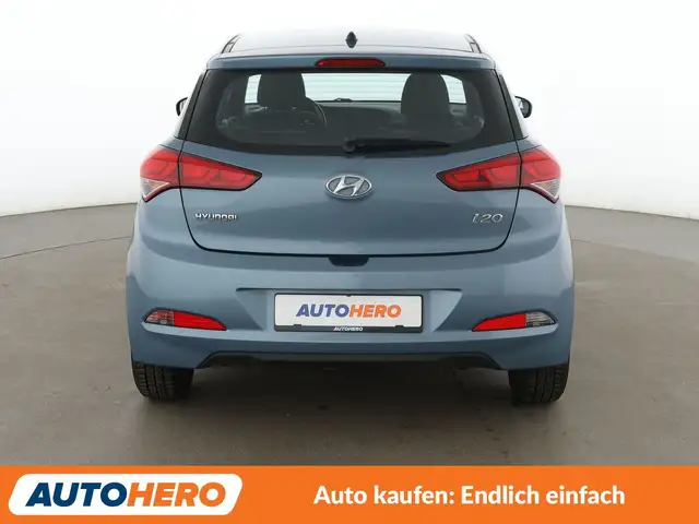 Hyundai i20 view 5