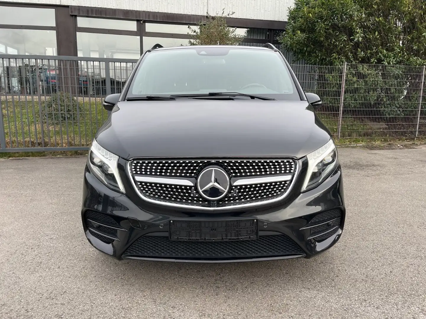 Mercedes-Benz V 300 d AVANTGARDE EDITION 19 lang - 2