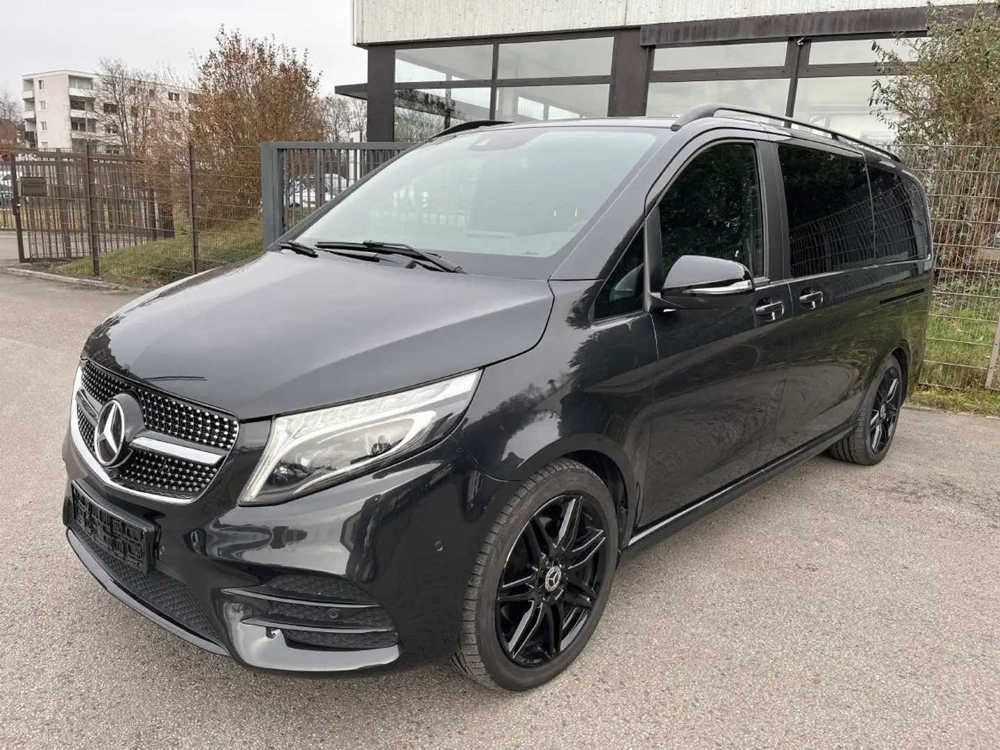 Mercedes-Benz V 300 d AVANTGARDE EDITION 19 lang - 1