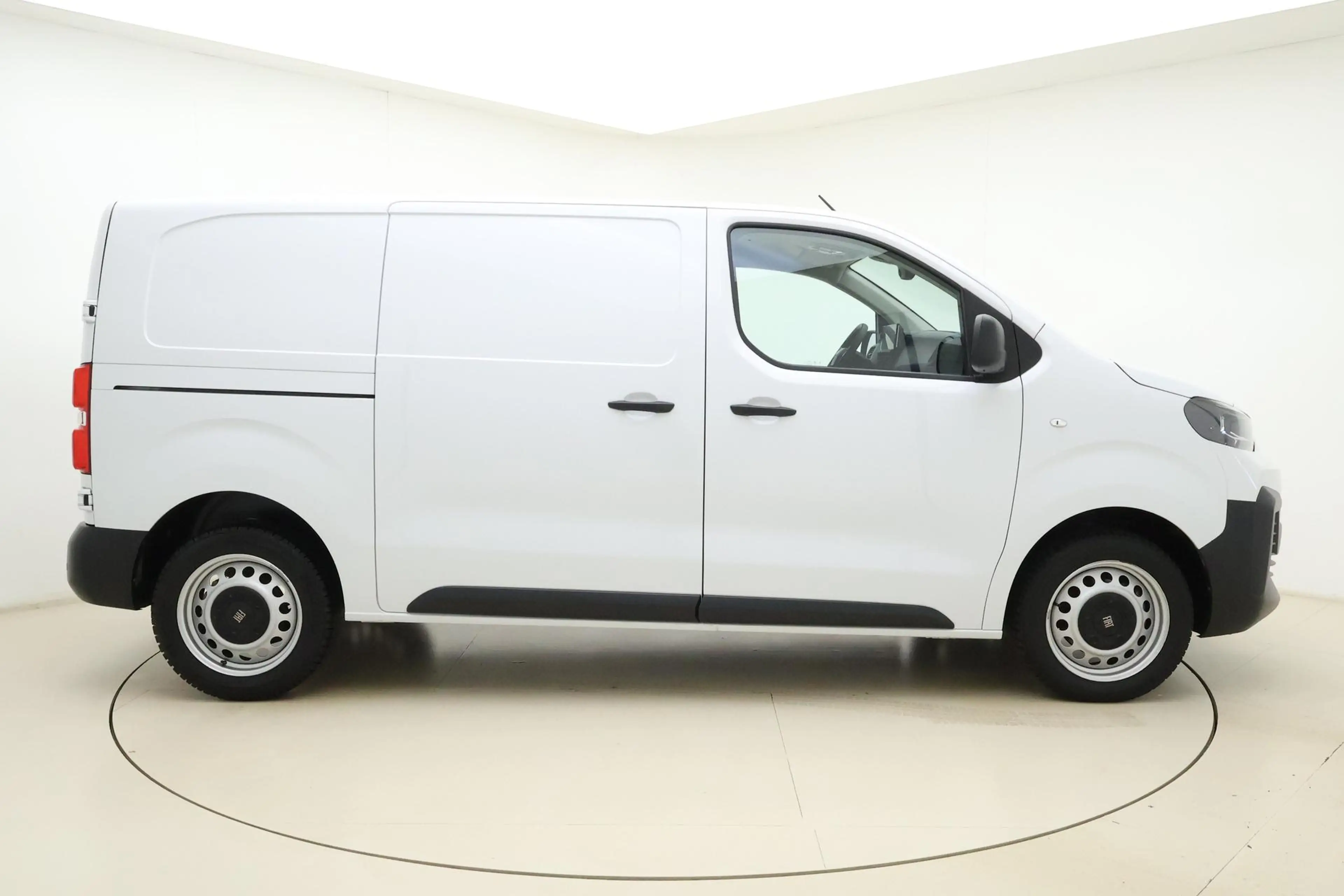 Fiat Scudo 2.0 Diesel 145 L2 Navigatie | Laadruimtebetimmerin — photo 9