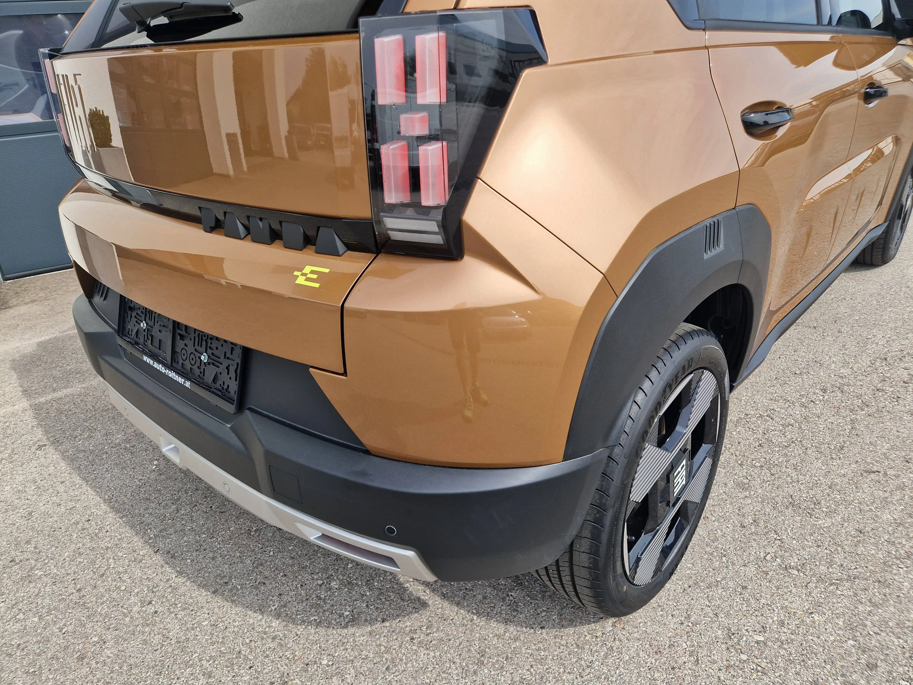 Fiat Grande Panda GRANDE PANDA ELEKTRO 44KWH SONDEREDITION LA PRIMA — photo 9