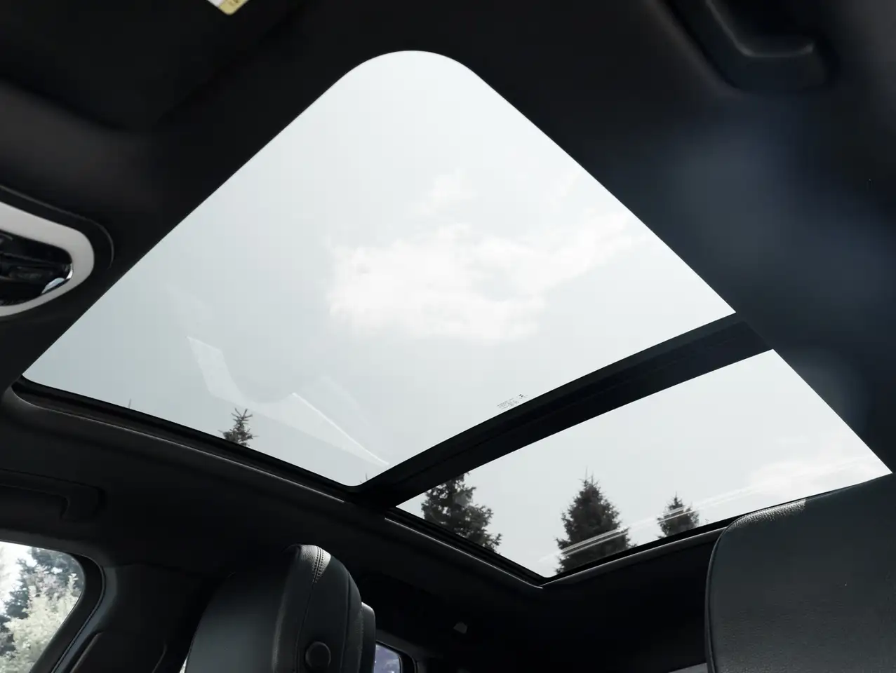 Porsche Macan снимка Porsche Macan