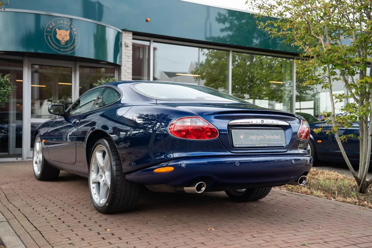 Jaguar XKR 4.0 V8 Coupé, foto 3