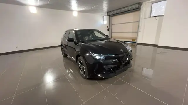 Alfa Romeo Junior view 3
