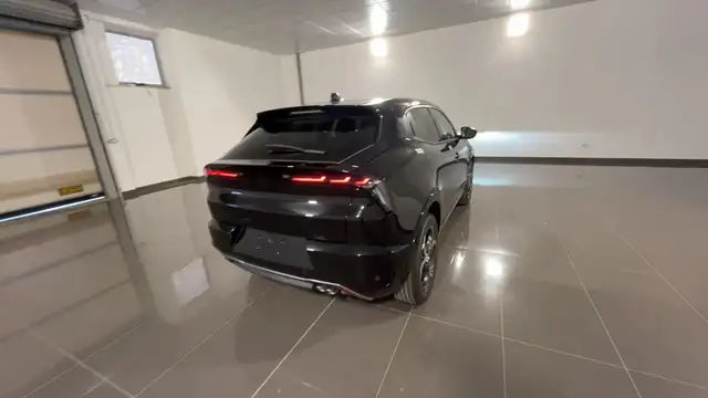 Alfa Romeo Junior view 4