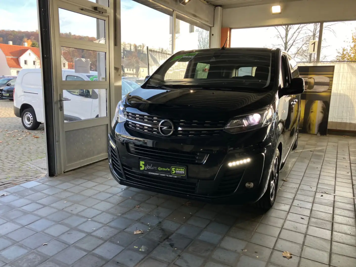 Opel Zafira Life 2.0D Navi,Tempomat,HeadUpDisplay Noir - 2