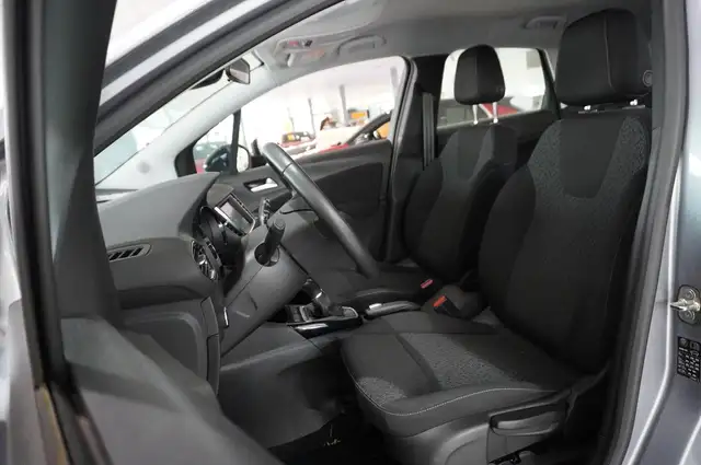 Opel Crossland view 14