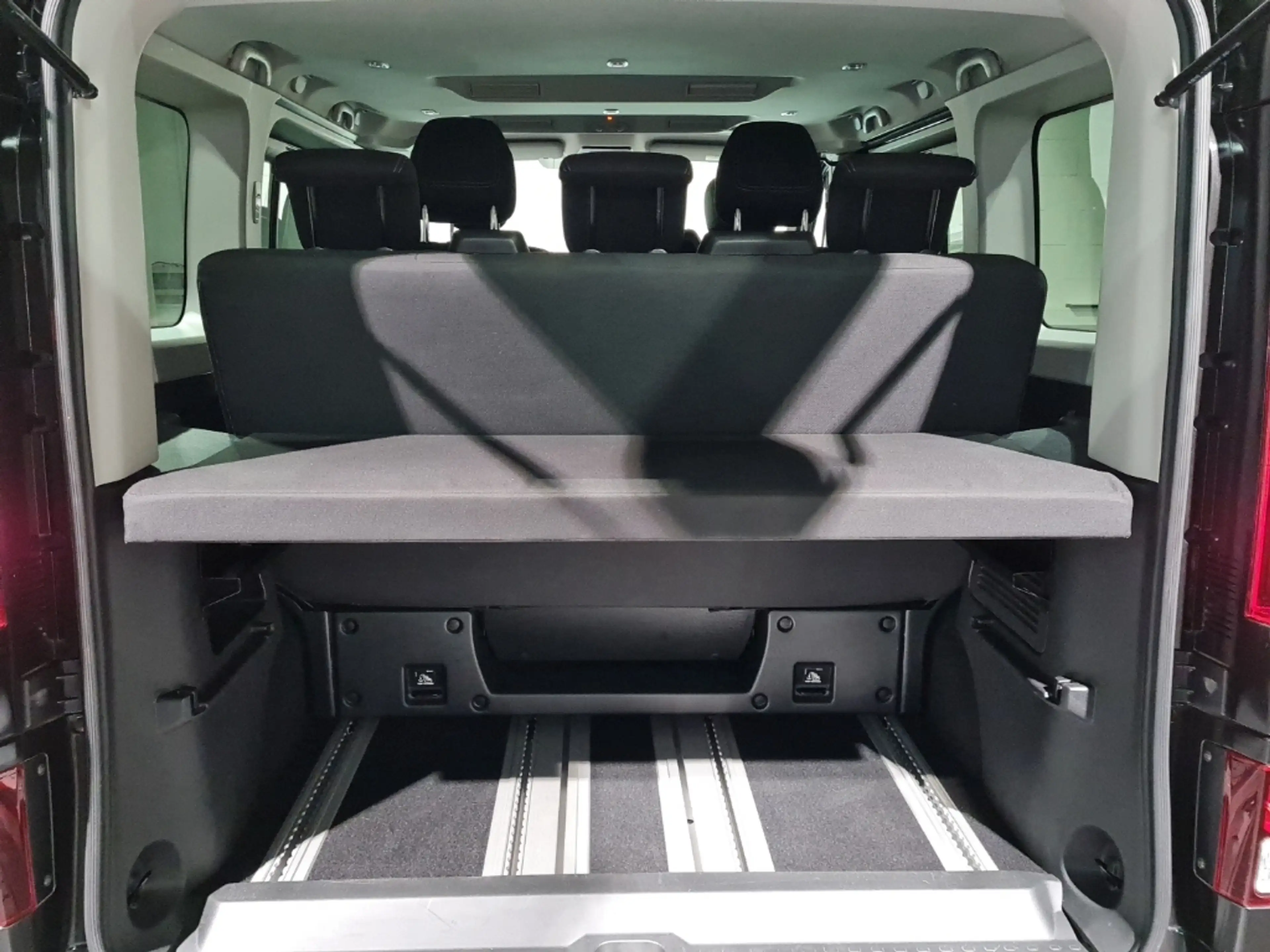 Renault Trafic 2.0 Blue dCi SpaceClass*EDC*GRA*CAM* — photo 9