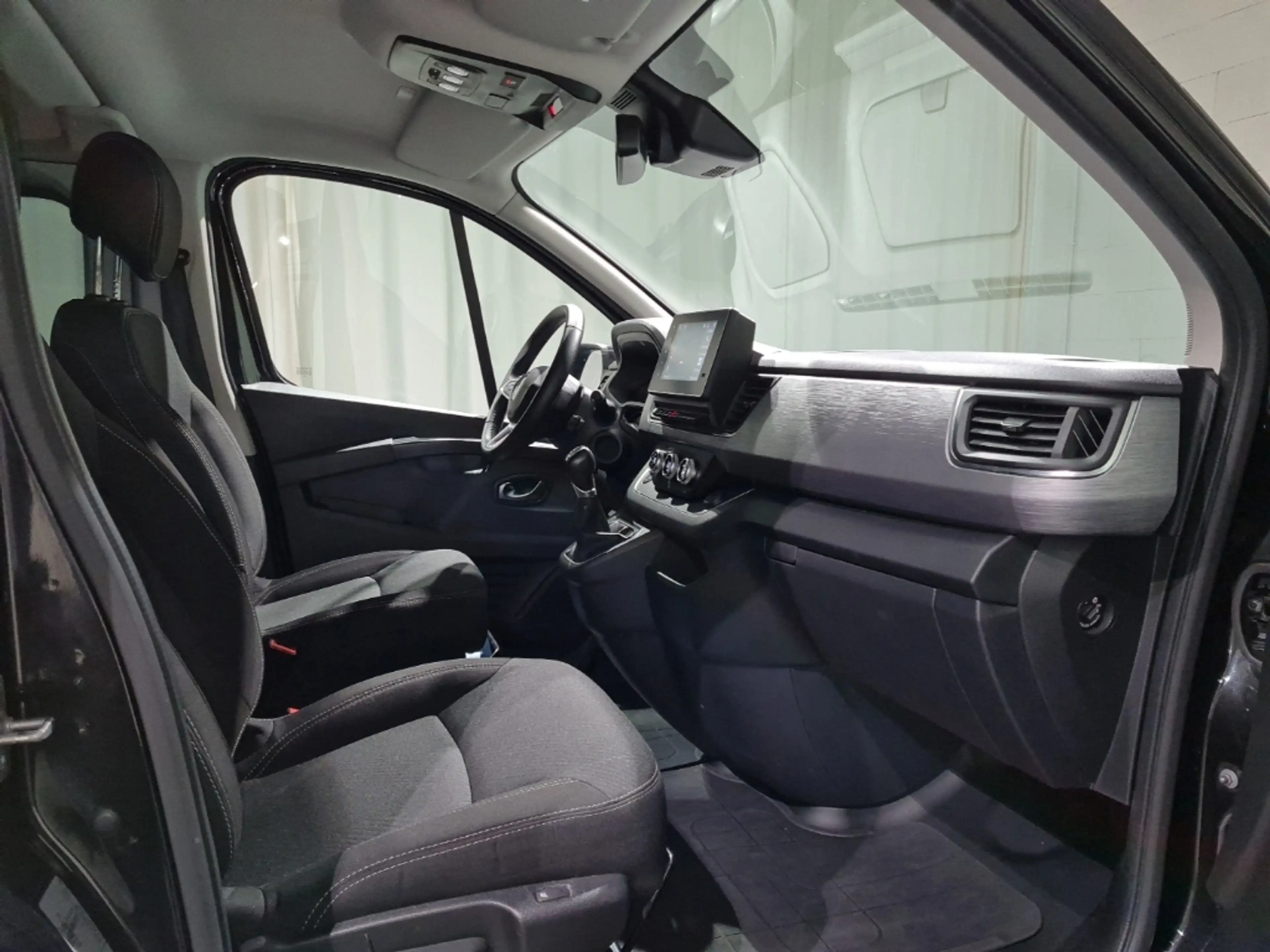 Renault Trafic 2.0 Blue dCi SpaceClass*EDC*GRA*CAM* — photo 4