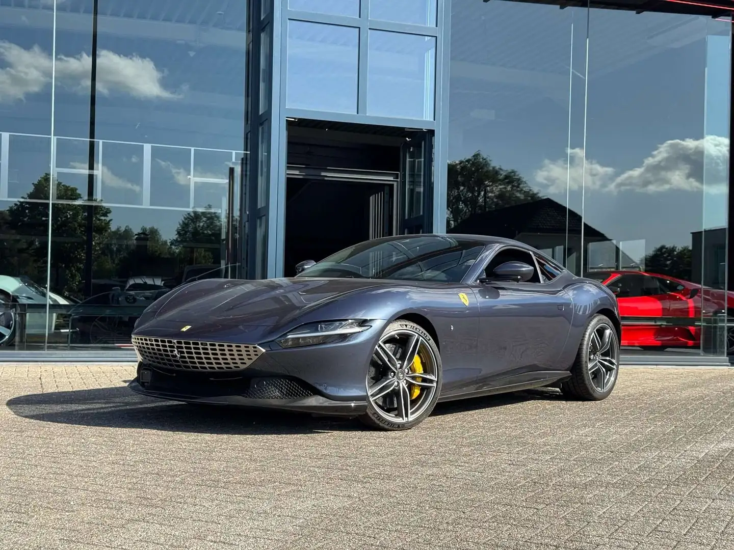 Ferrari Roma Blu Roma  Carbon  Passenger Display  As New Bleu - 1