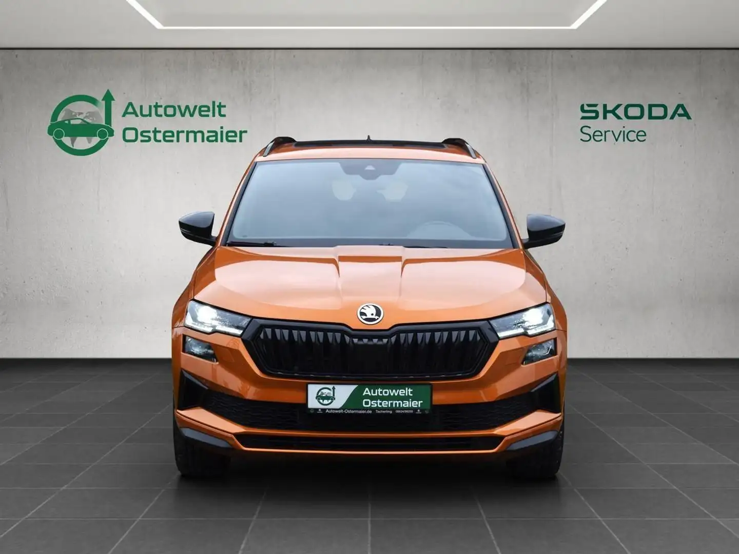 Skoda Karoq 1.5TSI Sportline*AHK*Matrix-LED*ACC*Pano Naranja - 2