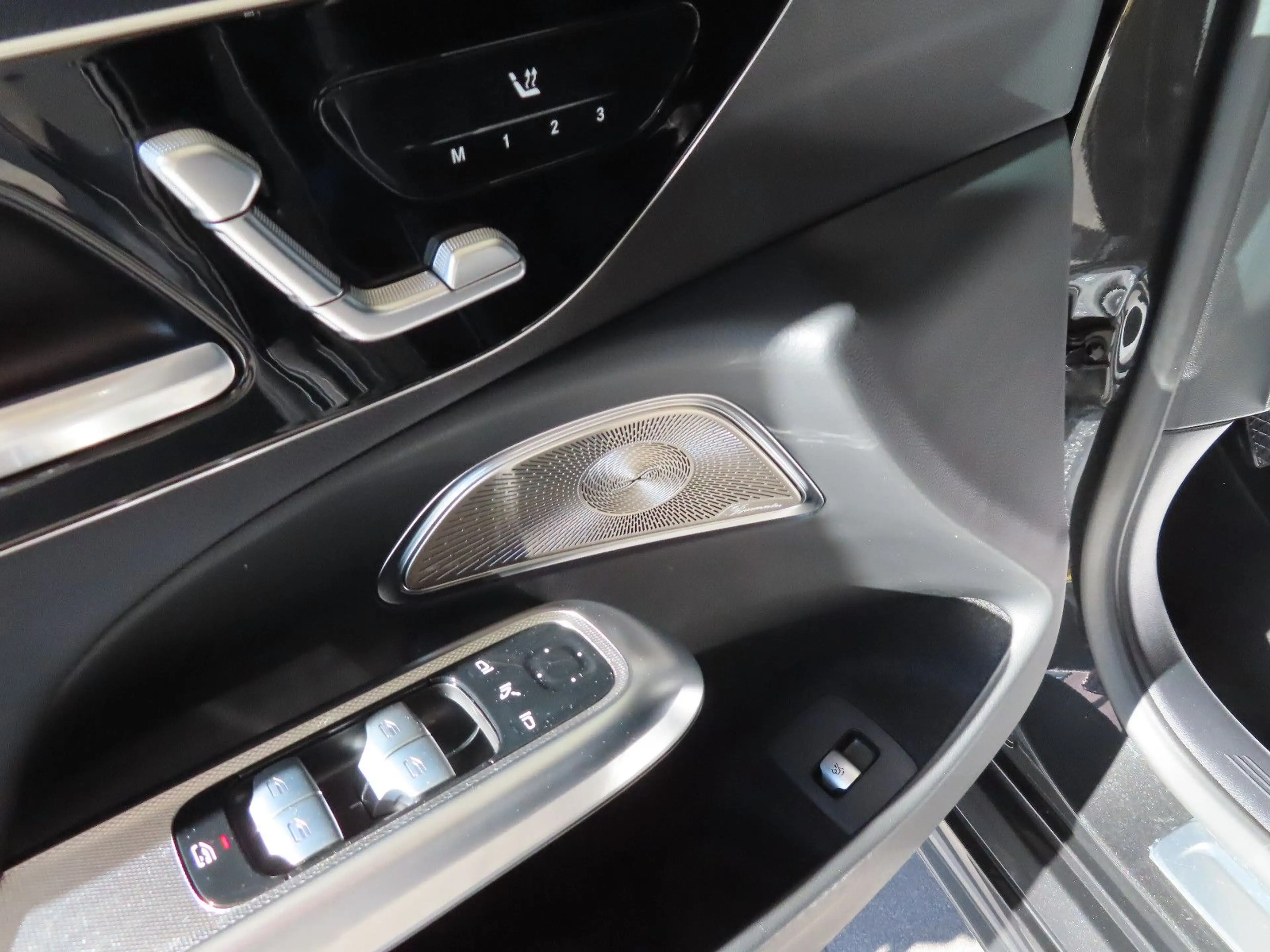 Mercedes-Benz E 450 d 4Matic Avantgarde NAVI LED — photo 12