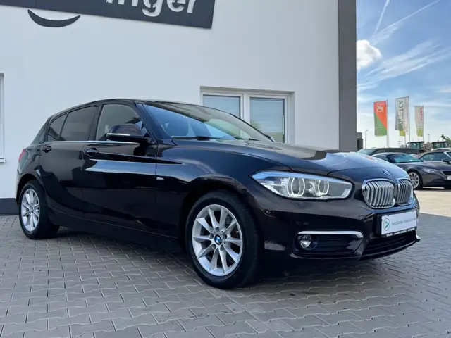 BMW 1 Series view 2