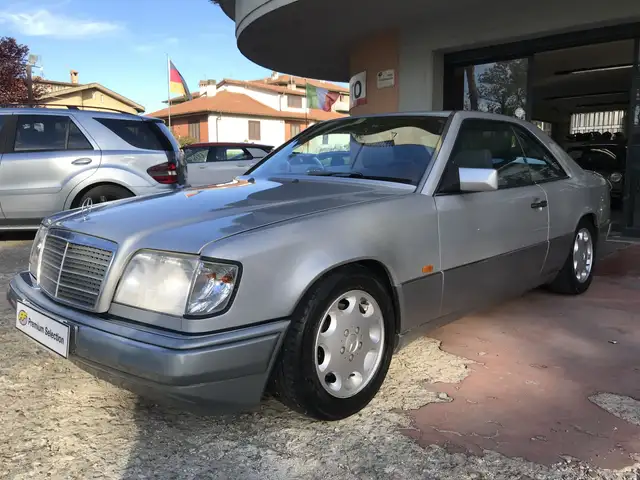 Mercedes-Benz 300 CE COUPE'