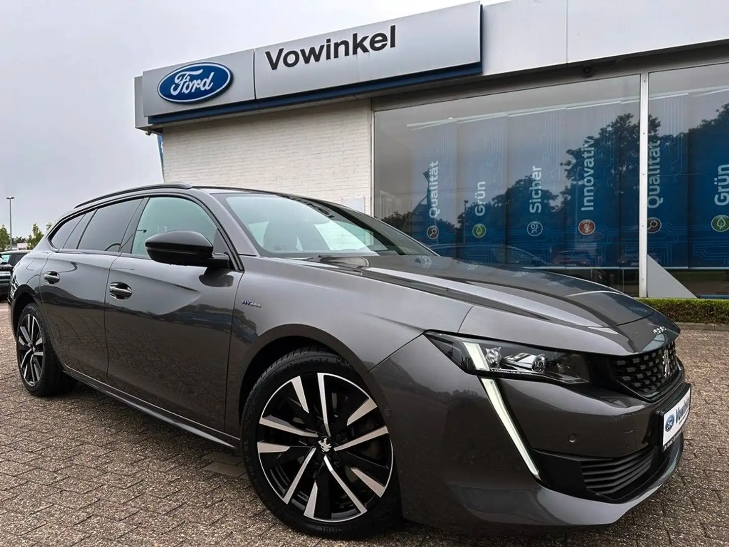Peugeot 508 SW GT PHEV Full-LED+BLIS+ACC+DAB+RFK-180°+WR Grijs - 1