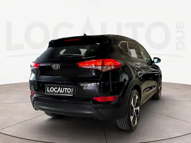 Hyundai Tucson view 4