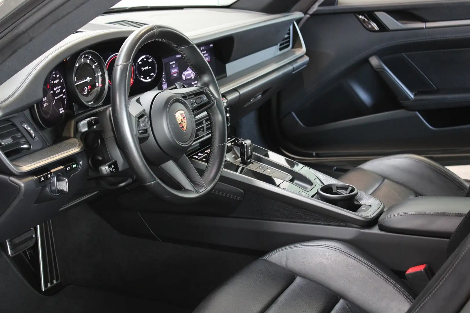 Porsche 911 CARRERA S SPORT-DESIGN/CARBON/SPORTSITZE/21" Grün - 2