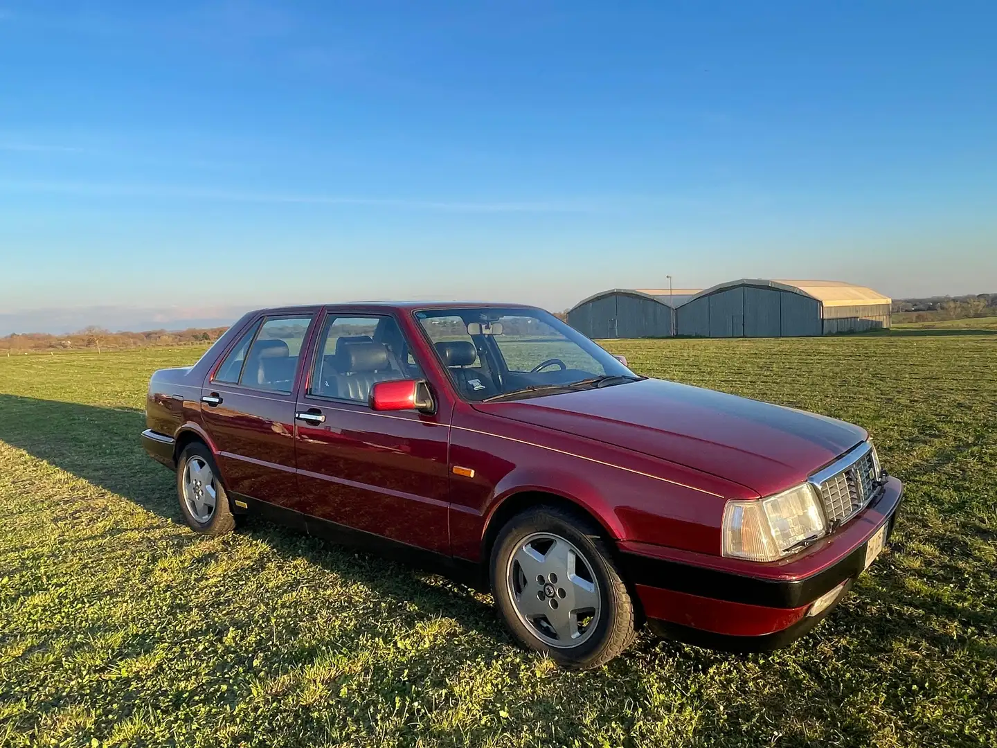 Lancia Thema 2.9 8.32 FL Rojo - 1