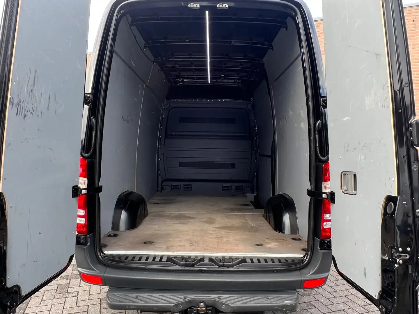 Mercedes-Benz Sprinter 316CDI 164PK 7G-Tronic / 2.800KG Trekhaak / Euro6 Negru - 2