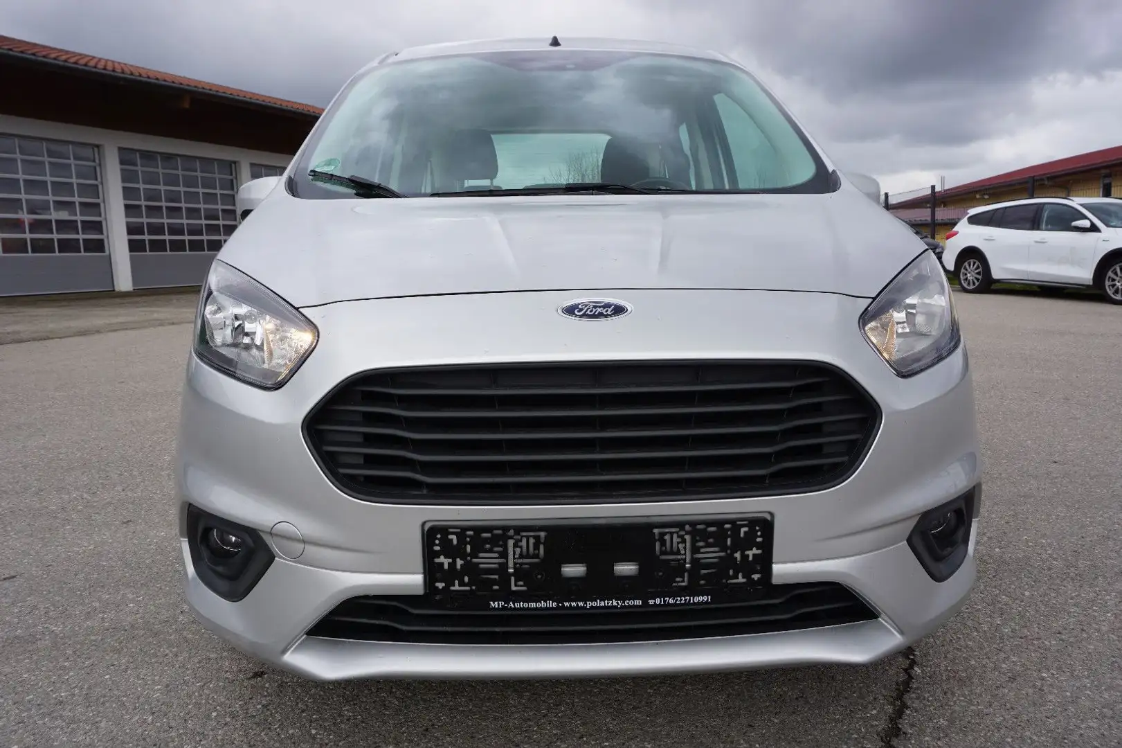 Ford Tourneo Courier Trend NAV Tempo App Link 1Hd Silber - 2