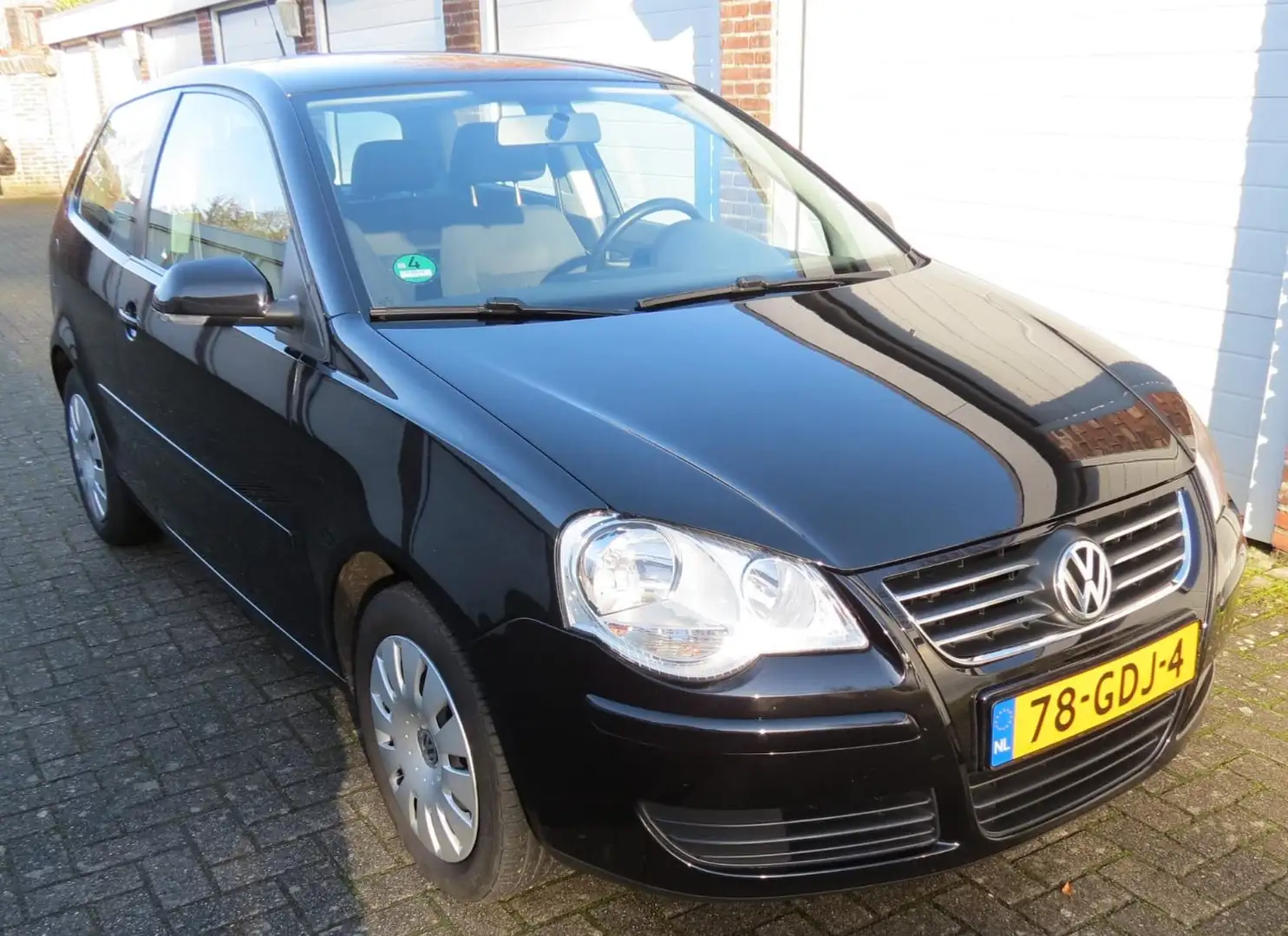 Volkswagen Polo Polo 1.4-16V Comfortline -Airco , Cruise C. Zwart - 2