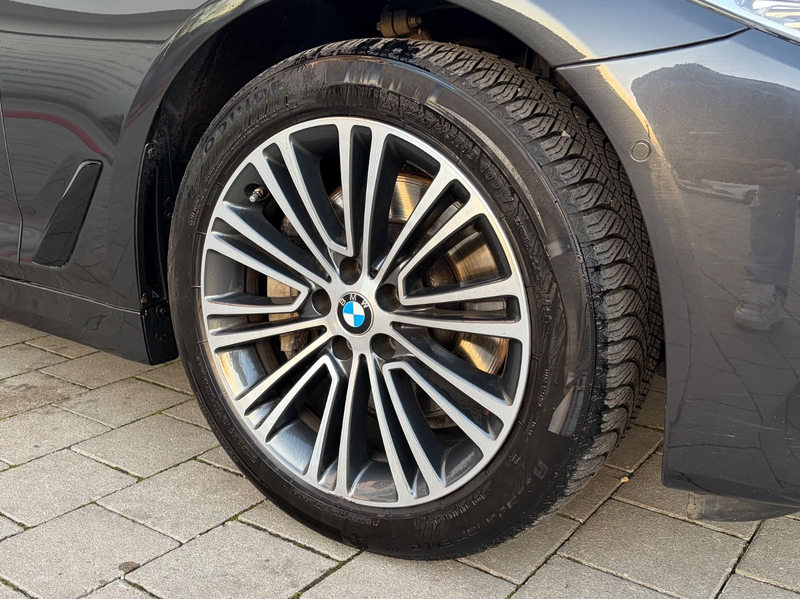 BMW 525 d Touring M Sportpaket Lane Side RFK ViCo — photo 10