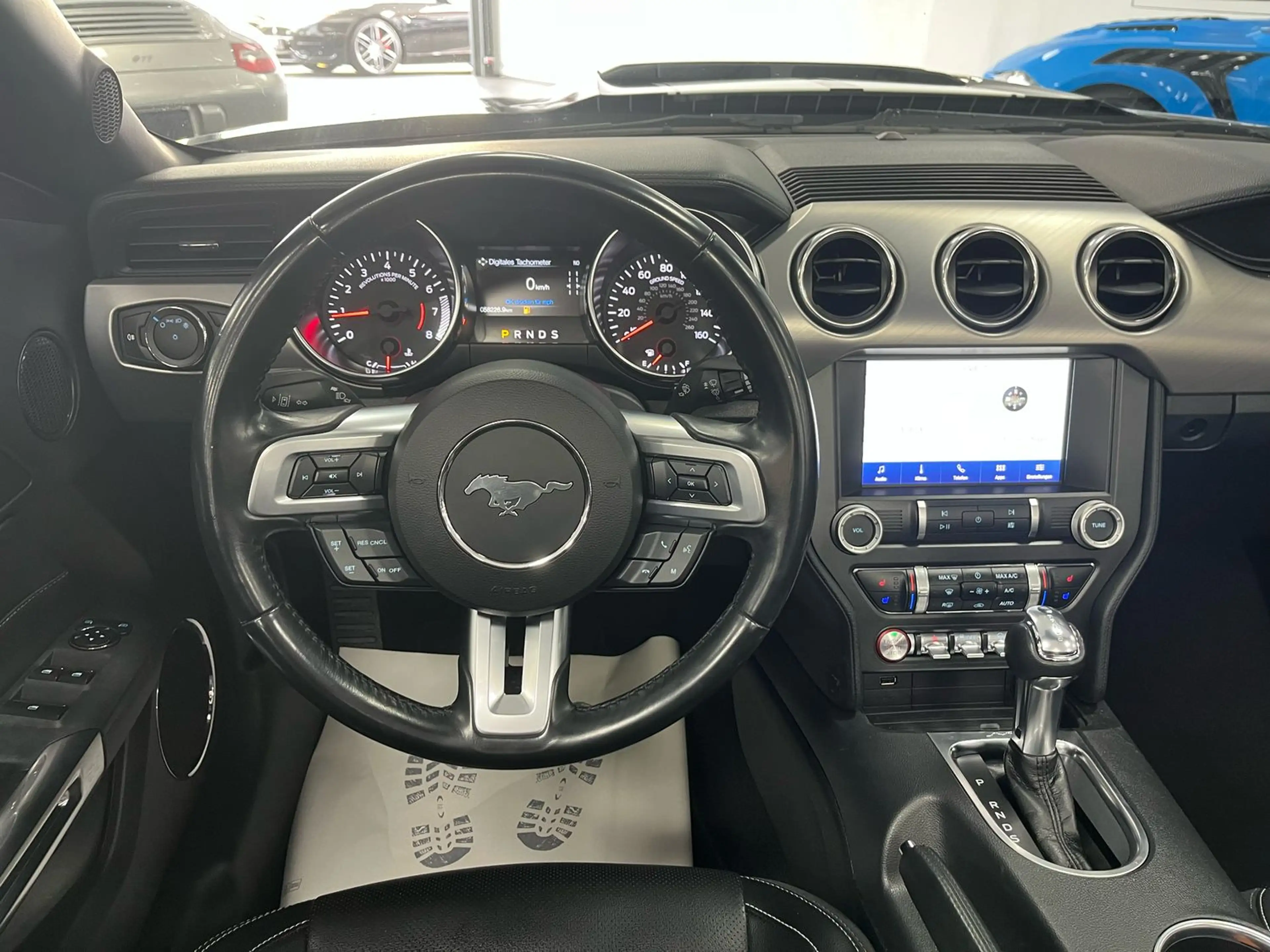 Ford Mustang 2,3l EcoBoost *Premium/SHZ/LED/Kamera* — photo 15