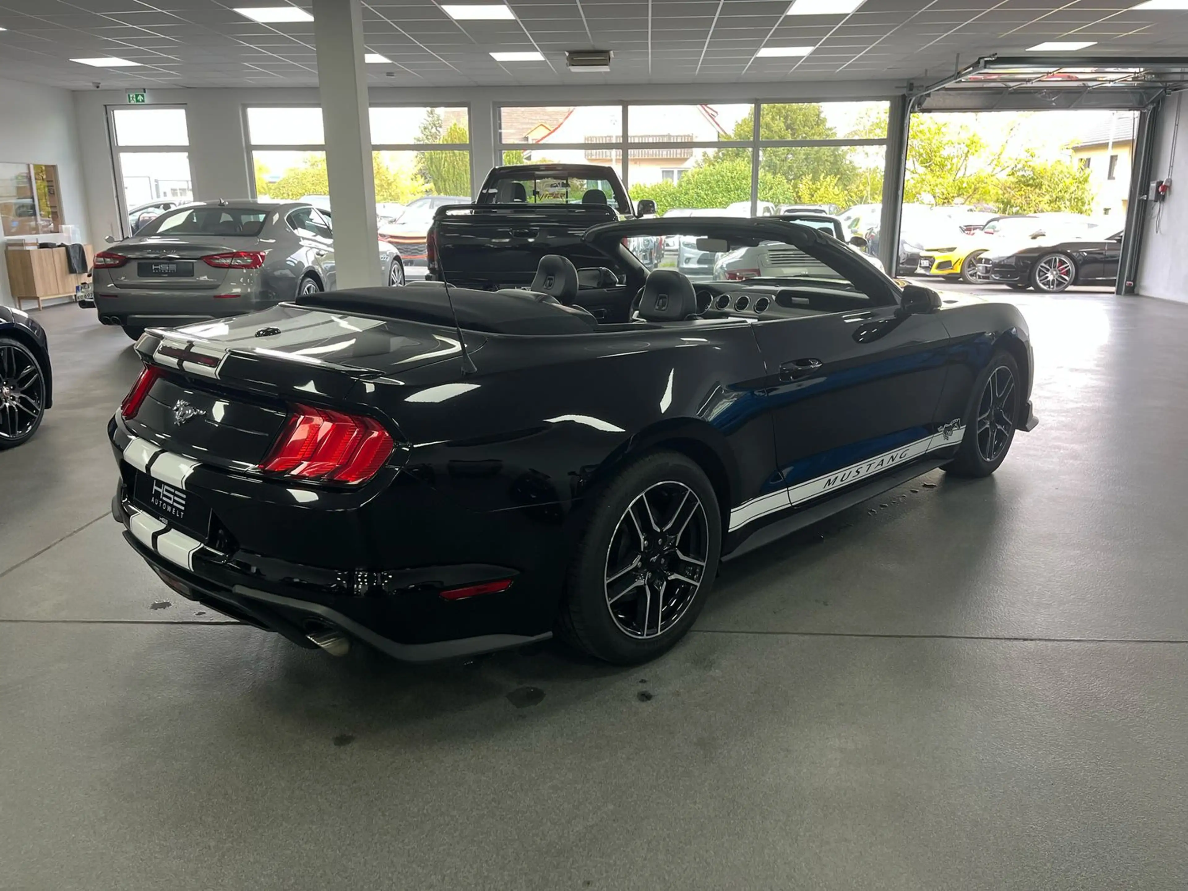 Ford Mustang 2,3l EcoBoost *Premium/SHZ/LED/Kamera* — photo 9