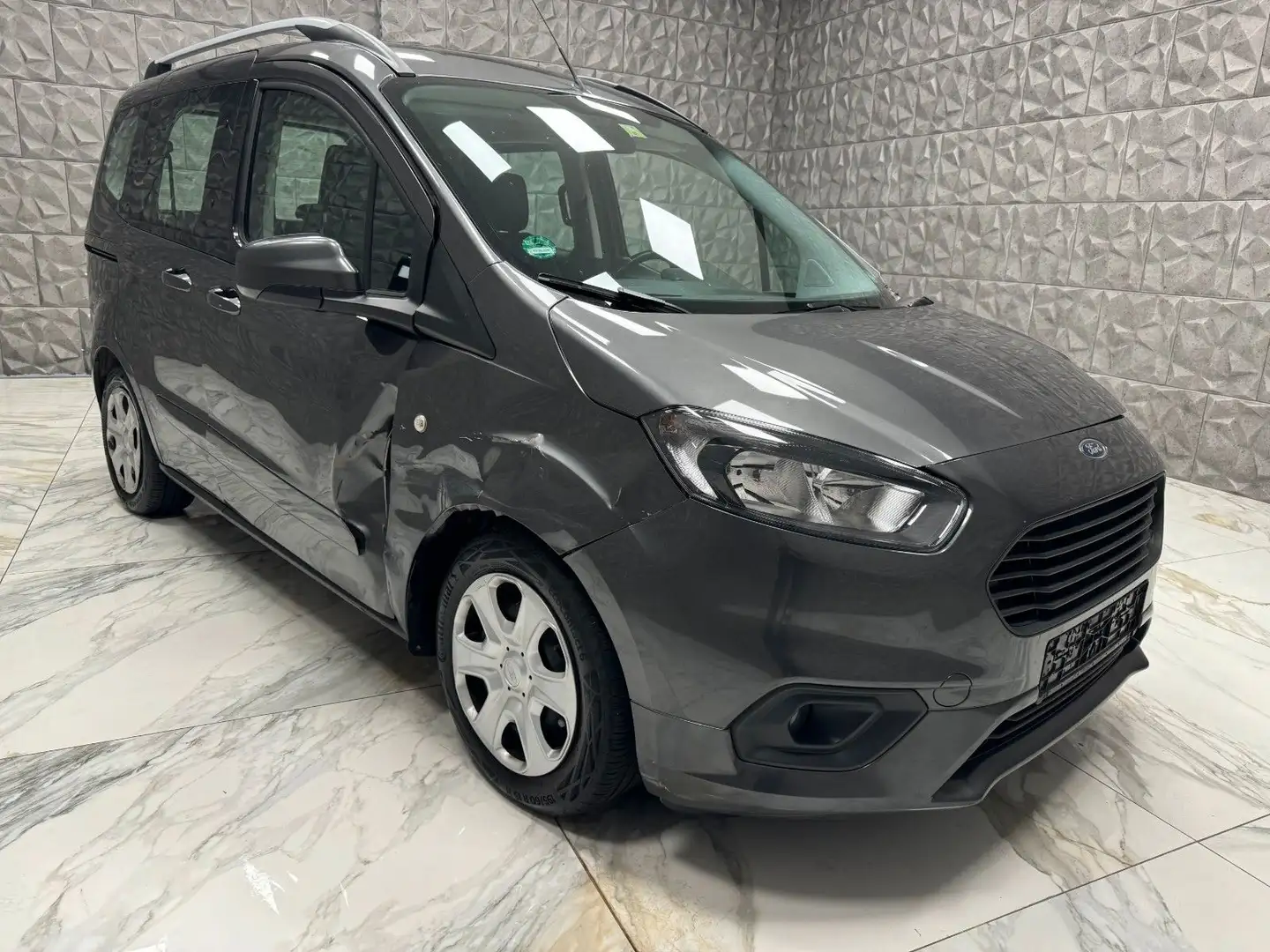 Ford Tourneo Courier Trend Gris - 2