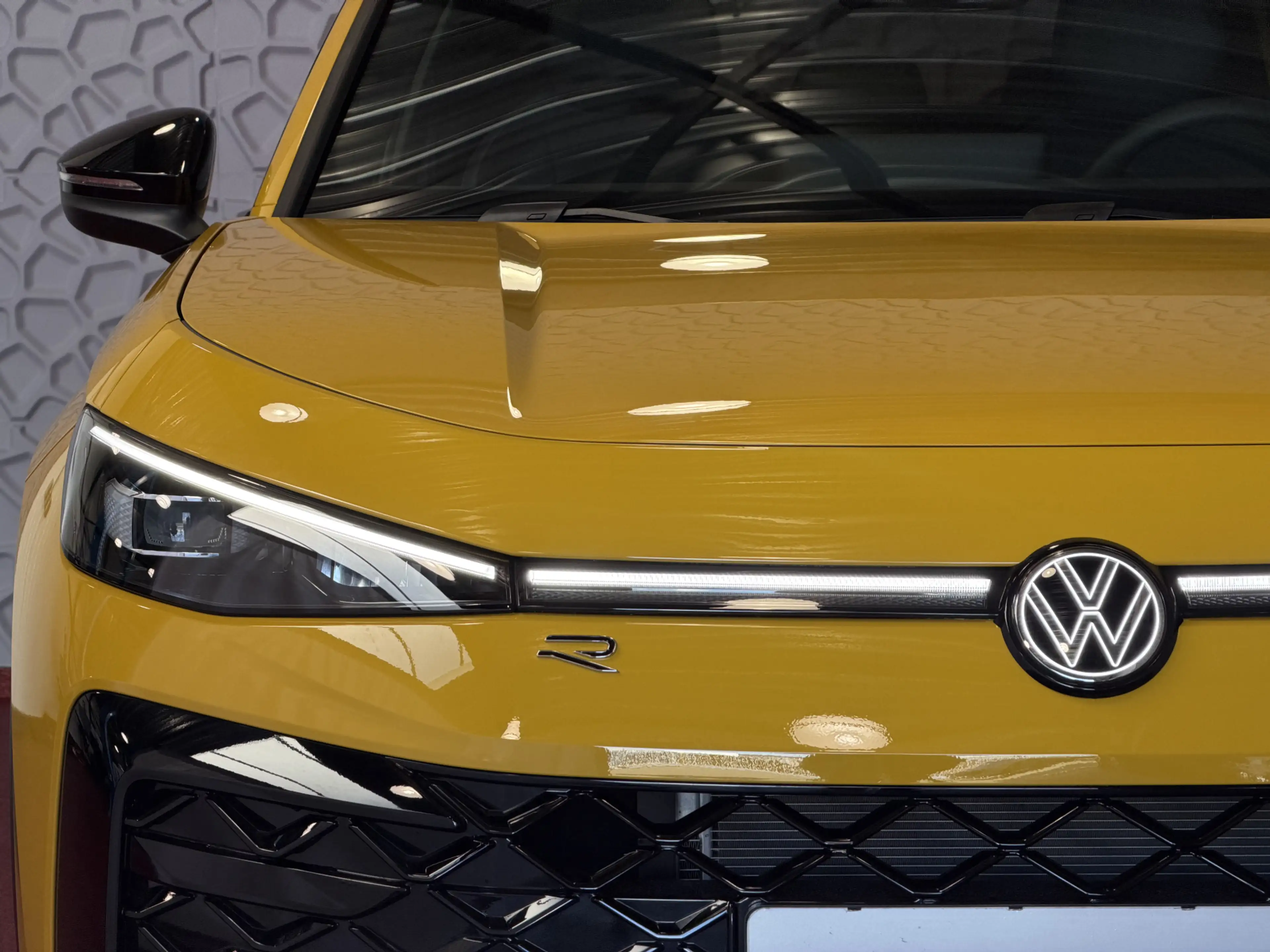 Volkswagen T-Roc 1.5 eTsi R-LINE 150PK EDITION BLACK STYLE 19''LMV — photo 13
