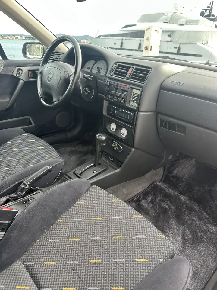 Opel Calibra V6 DTM Edition, foto 8