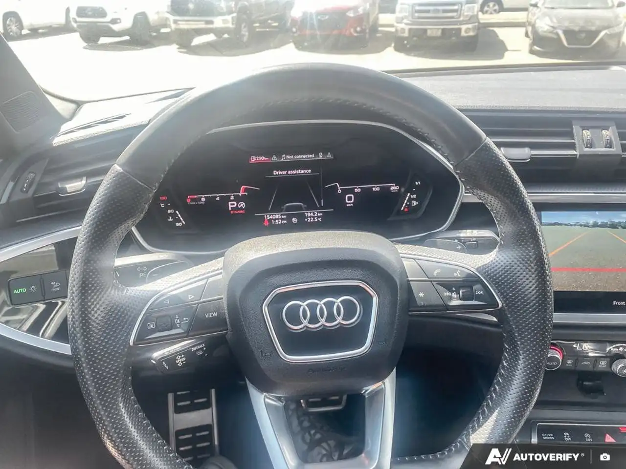 Audi Q3 снимка Audi Q3